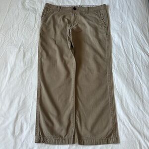 Old Navy Men's Khaki Chinos